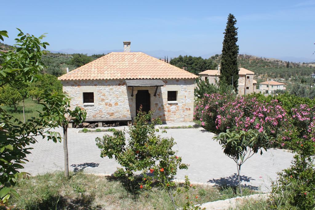 Klymeni Traditional Homes