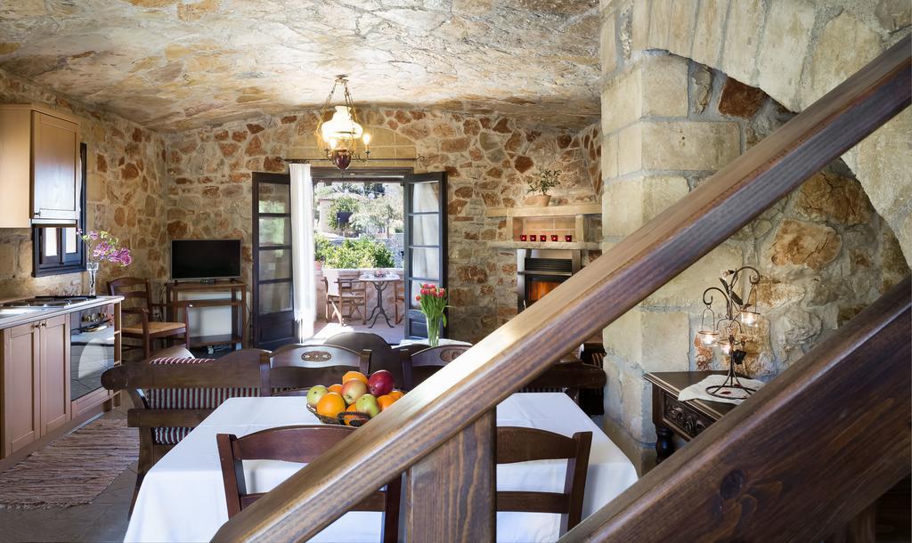 Klymeni Traditional Homes